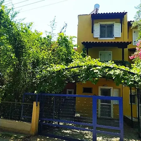 Mathesi Balcony 아파트